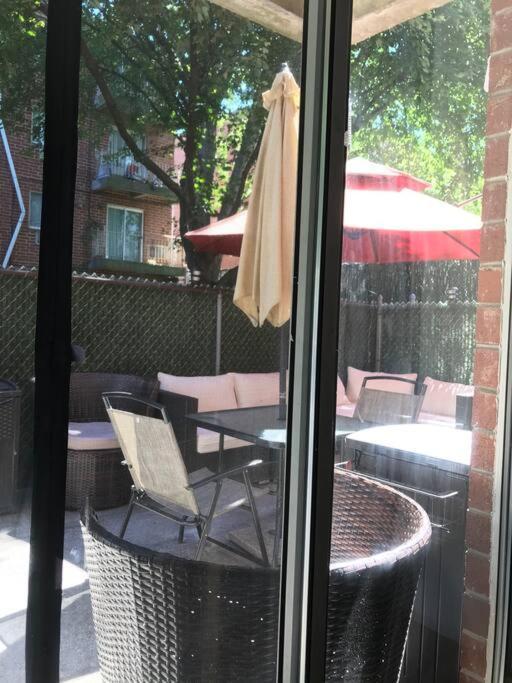 Brooklyn Luxury Spring Retreat With Private Outdoor Space Ню Йорк Екстериор снимка