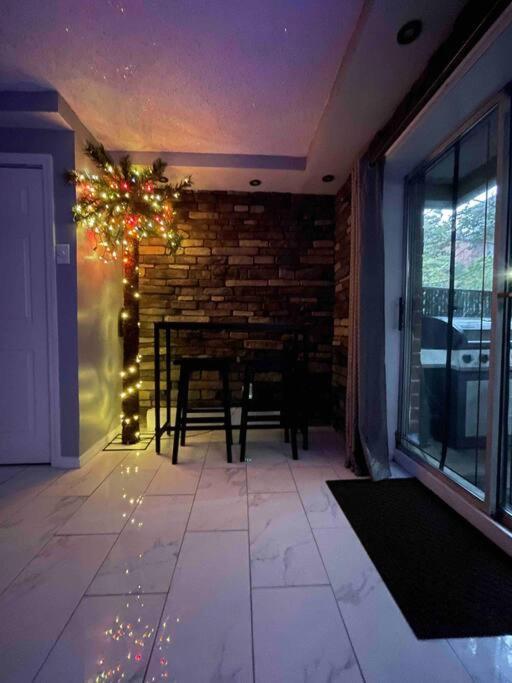 Brooklyn Luxury Spring Retreat With Private Outdoor Space Ню Йорк Екстериор снимка